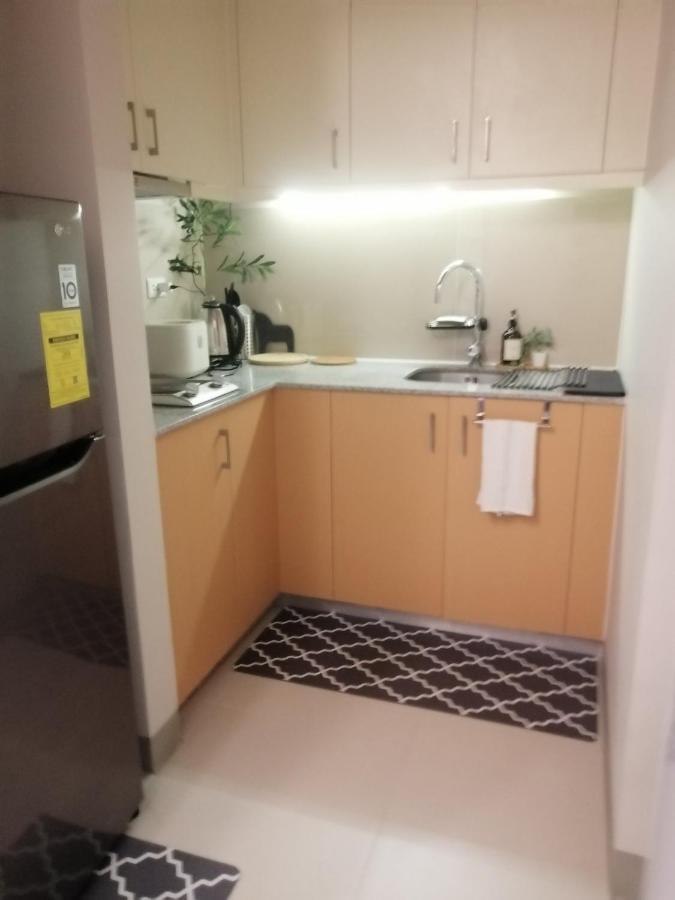 Luxe Bonifacio Global City Taguig Uptown Condo Hotel 1 Bedroom Suite エクステリア 写真